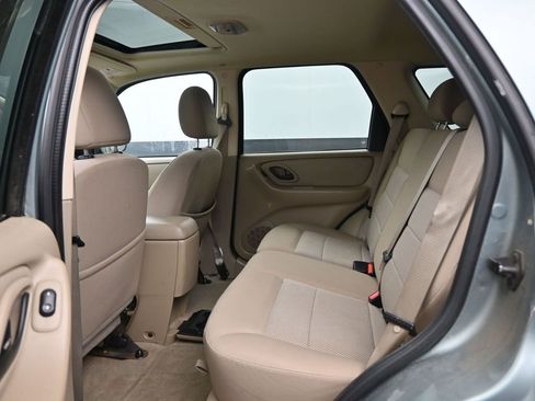 Used 2007 Ford Escape XLT image 21