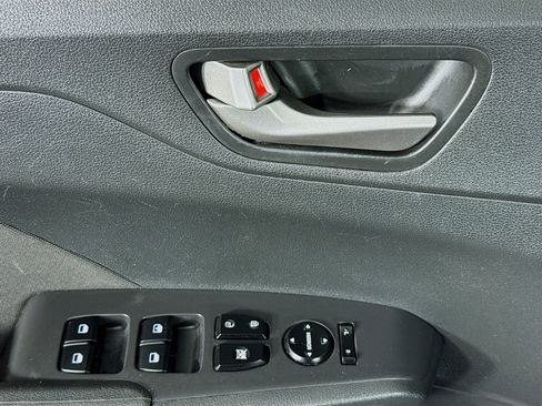 Used 2021 Hyundai Accent SE image 22