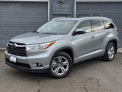 Used 2015 Toyota Highlander Limited w/ Driver Technology Package