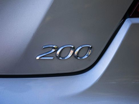 Used 2011 Chrysler 200 Touring w/ Cold Weather Group image 14