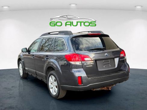 Used 2011 Subaru Outback 2.5i Premium w/ All-Weather Pkg image 5