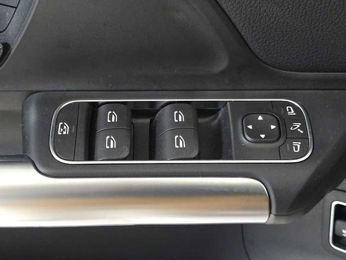 Used 2026 Mercedes-Benz GLA 250 4MATIC image 24