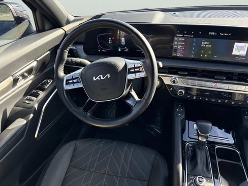 Used 2025 Kia Telluride EX X-Line image 13
