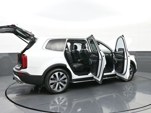 Used 2021 Kia Telluride EX w/ EX Premium Package AWD/4WD image 50