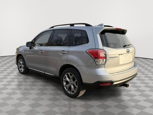 Used 2017 Subaru Forester 2.5i Touring image 4