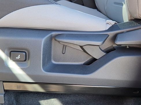 New 2025 Toyota Tacoma TRD Off-Road image 8