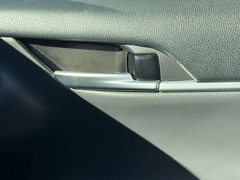 Used 2021 Toyota Camry XSE w/ Carpet Mat Package (TMS) image 21