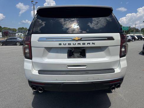 Used 2021 Chevrolet Suburban High Country image 17