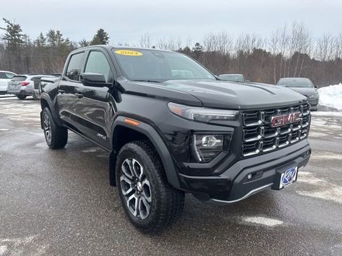 Used 2023 GMC Canyon AT4 w/ Canyon Safety Plus Package image 8