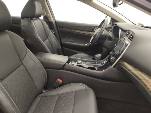 Used 2016 Nissan Maxima Platinum FWD image 21