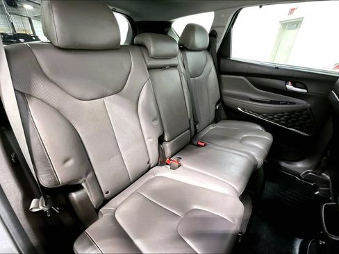 Used 2019 Hyundai Santa Fe FWD image 33