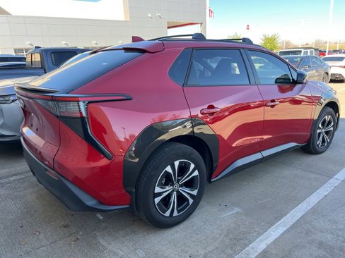 Used 2024 Toyota bZ4X XLE image 8