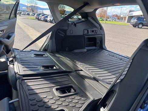 Used 2021 Subaru Outback Limited w/ Popular Package #2 image 17