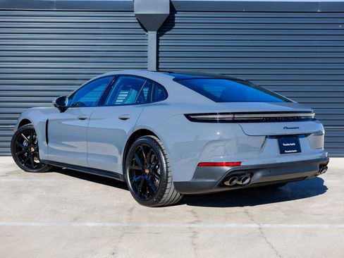 New 2026 Porsche Panamera image 3