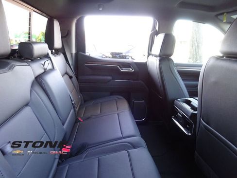 New 2026 GMC Sierra 1500 Denali w/ Technology Package AWD/4WD image 24
