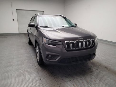 Used 2019 Jeep Cherokee Latitude Plus image 14