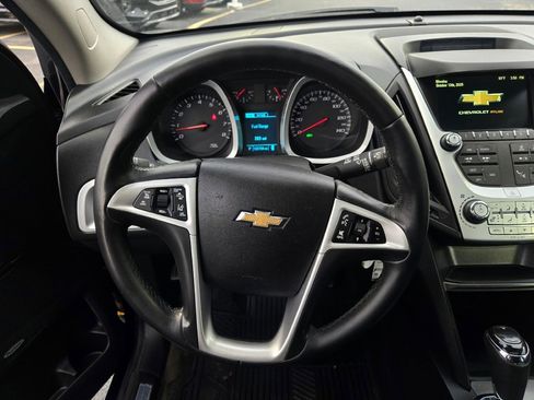 Used 2017 Chevrolet Equinox Premier w/ Enhanced Convenience Package image 32
