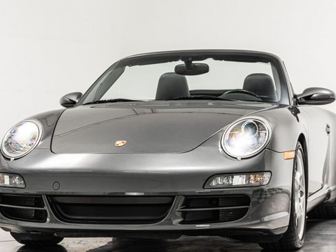 Used 2006 Porsche 911 Carrera S RWD image 5