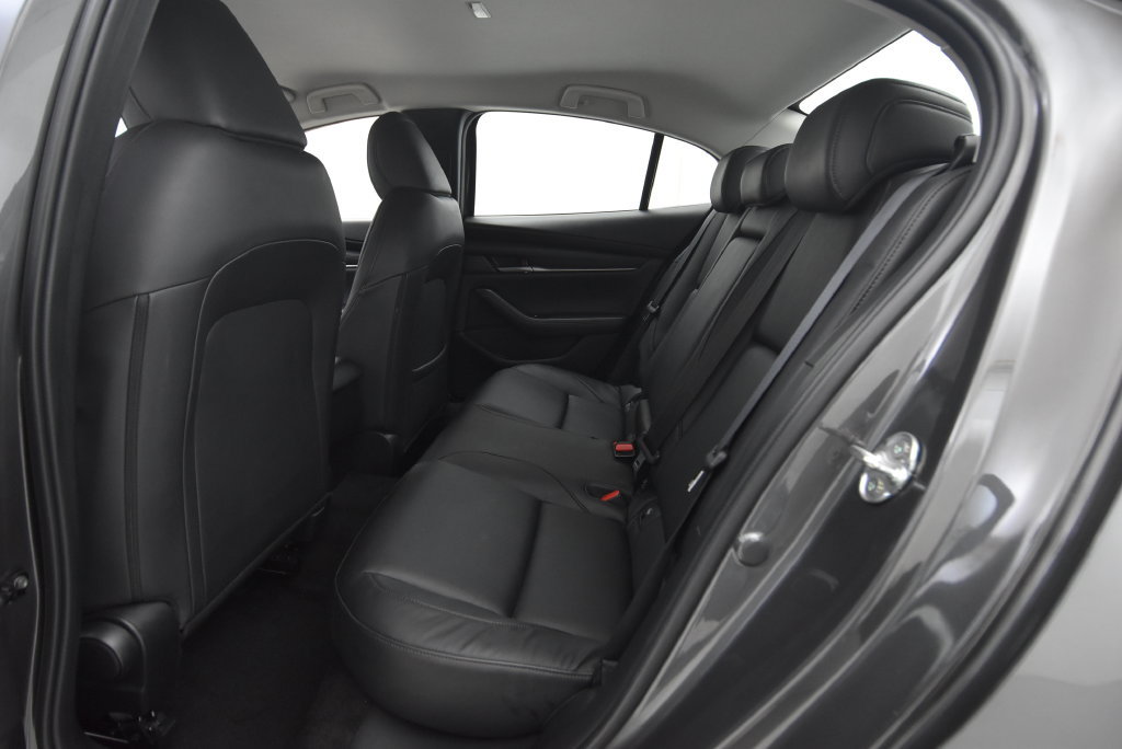 Certified 2025 MAZDA MAZDA3 s FWD image 26