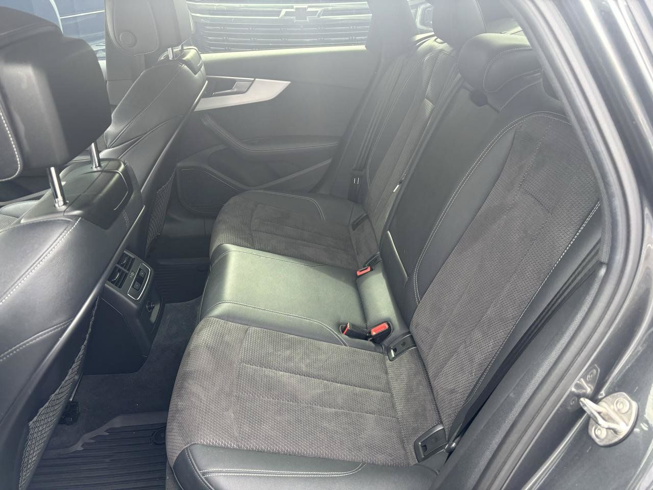Used 2018 Audi A4 2.0T Premium Plus w/ Sport Plus Package AWD/4WD image 9