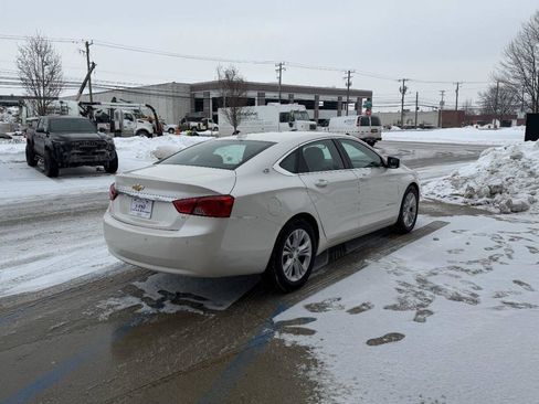 Used 2014 Chevrolet Impala LT w/ Convenience Package image 6