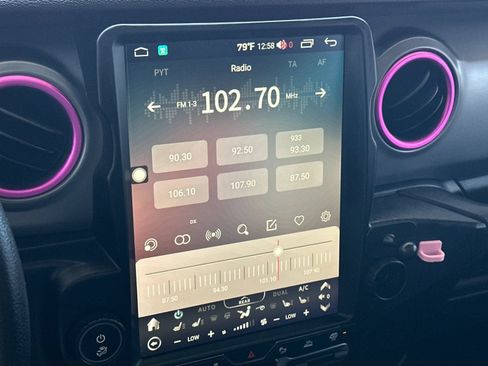 Used 2021 Jeep Wrangler Unlimited Sport AWD/4WD image 16