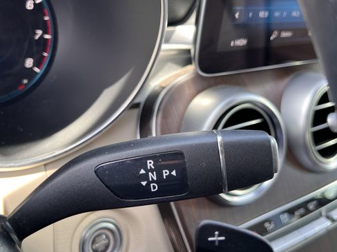 Used 2022 Mercedes-Benz GLC 300 image 26