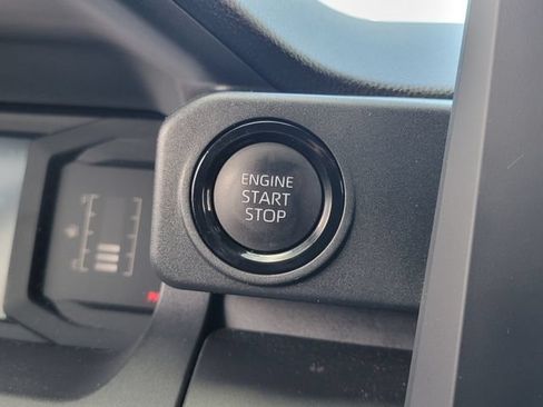 Used 2025 Toyota Tacoma SR RWD image 12