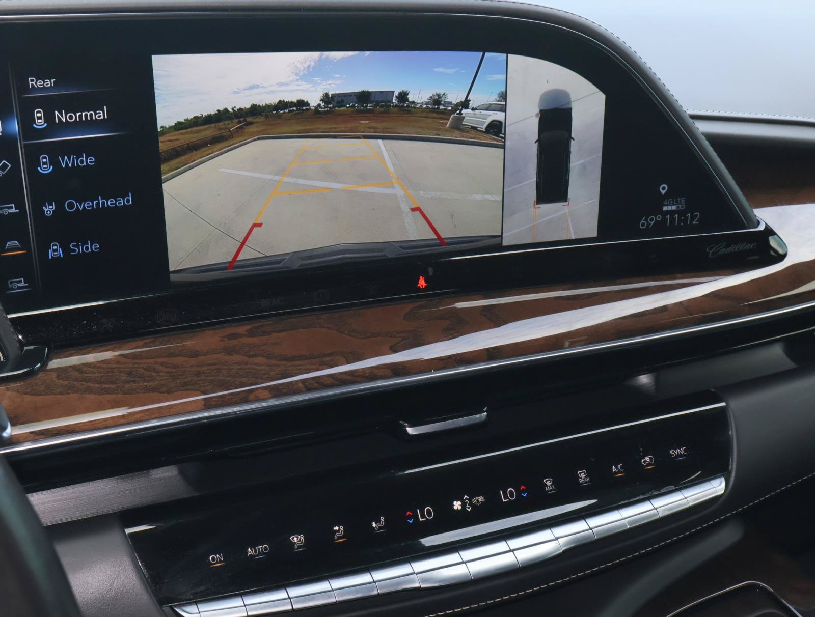 Used 2021 Cadillac Escalade Sport Platinum AWD/4WD image 28