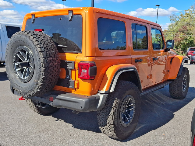 Used 2026 Jeep Wrangler Unlimited Rubicon AWD/4WD image 5