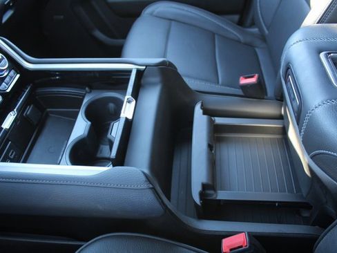 Used 2022 GMC Yukon Denali w/ Max Trailering Package image 43