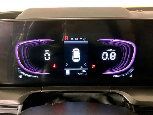 Used 2024 Kia Telluride S FWD image 20