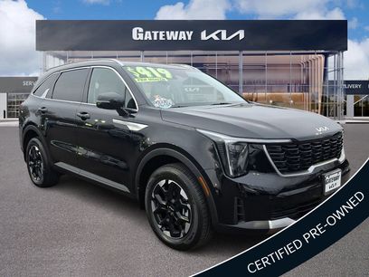 Certified 2025 Kia Sorento S