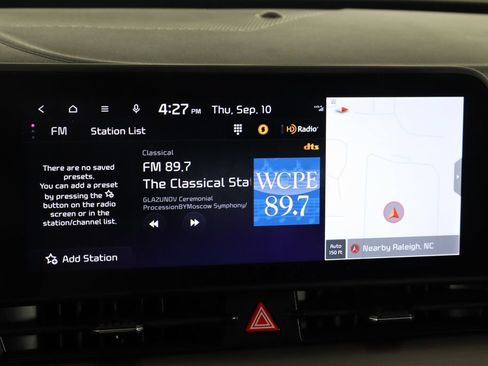 Used 2023 Kia Sportage EX FWD image 29