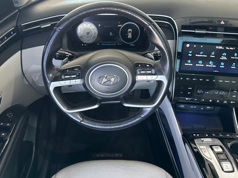 Used 2022 Hyundai Tucson Limited w/ Cargo Package FWD image 14