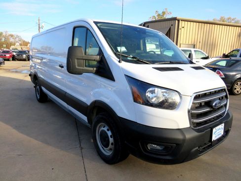 Used 2020 Ford Transit 250 Low Roof image 3