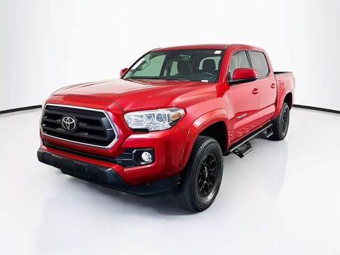 Used 2022 Toyota Tacoma SR5 RWD image 7