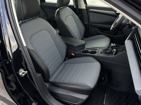 New 2026 Volkswagen Jetta SE image 29