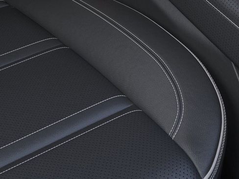 New 2025 GMC Sierra EV Denali image 21