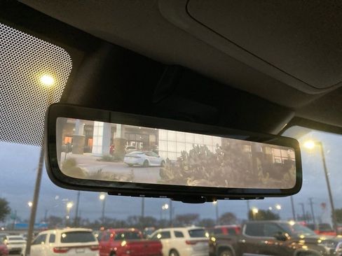 Used 2023 Toyota Tundra Limited image 27