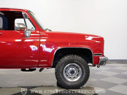Used 1987 Chevrolet C/K Truck 1500 AWD/4WD image 31