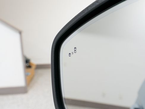 Used 2025 Ford Expedition Max Platinum w/ Driver's Package image 12