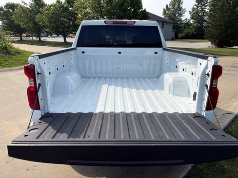 Used 2026 Chevrolet Silverado 1500 LT AWD/4WD image 49