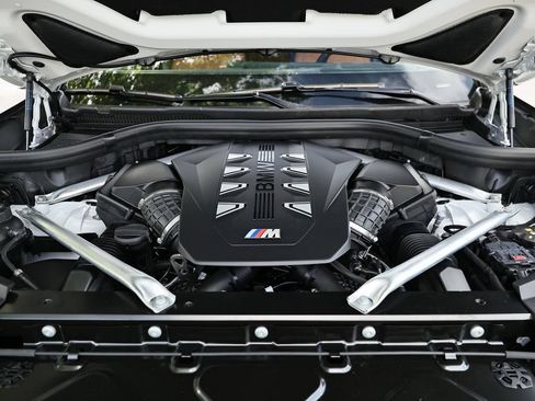 New 2027 BMW X6 M60i AWD/4WD image 34