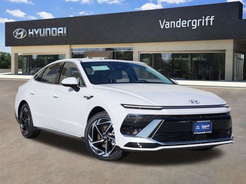 New 2026 Hyundai Sonata SEL FWD image 1