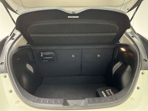 Used 2022 Nissan Leaf SV Plus FWD image 28