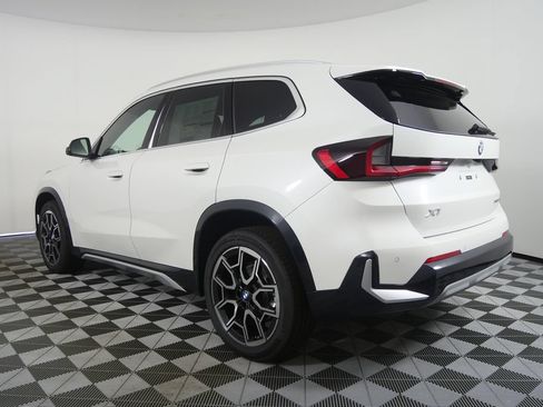 New 2026 BMW X1 xDrive28i AWD/4WD image 5