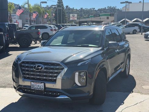 Used 2020 Hyundai Palisade Limited image 5