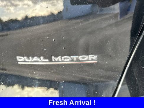 Used 2022 Tesla Model Y Performance image 12
