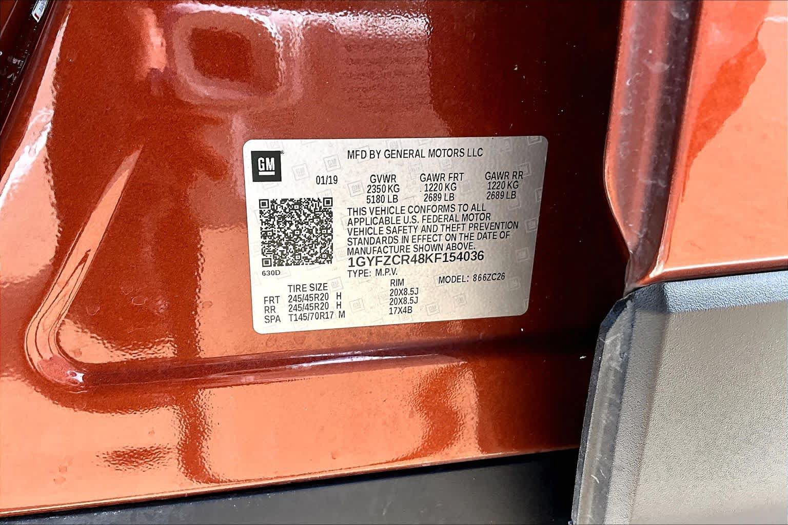 Used 2019 Cadillac XT4 Premium Luxury w/ Enhanced Visibility Package FWD image 37